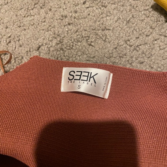 Seek brand body con knit dress - Picture 3 of 3